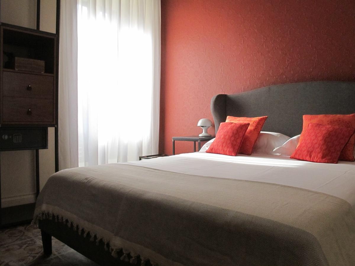 Avolio Tailored Rooms Syracuse Exterior photo